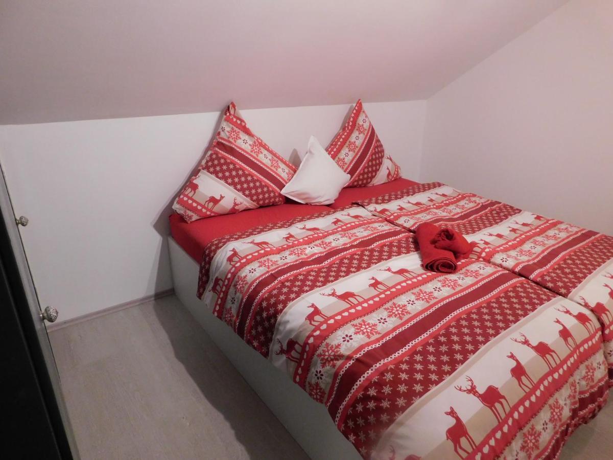 Vila Ferienhaus Astenblick - Ideal Fuer Weihnachtsfeiern Und Familienfeiern Bietet Schlafplaetze Fuer Bis Zu 35 Personen Winterberg Exteriér fotografie